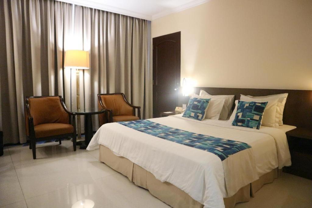 Kedaton Hotel Bandung Exterior photo